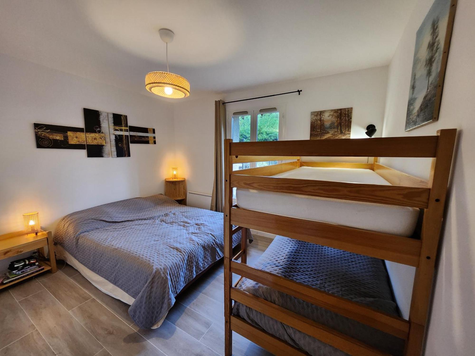 Appartement T3 Avec Jardin Proche Village 생-보네-앤-샹소 외부 사진
