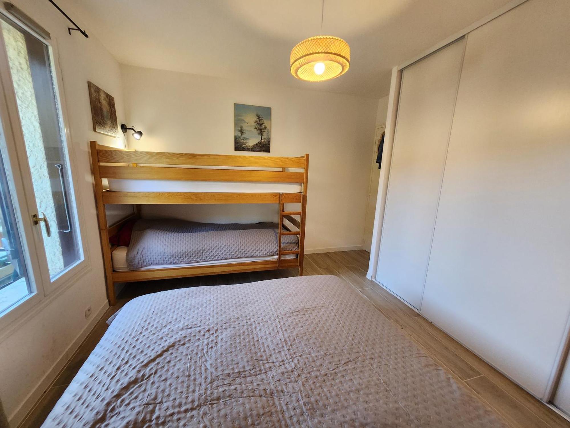 Appartement T3 Avec Jardin Proche Village 생-보네-앤-샹소 외부 사진