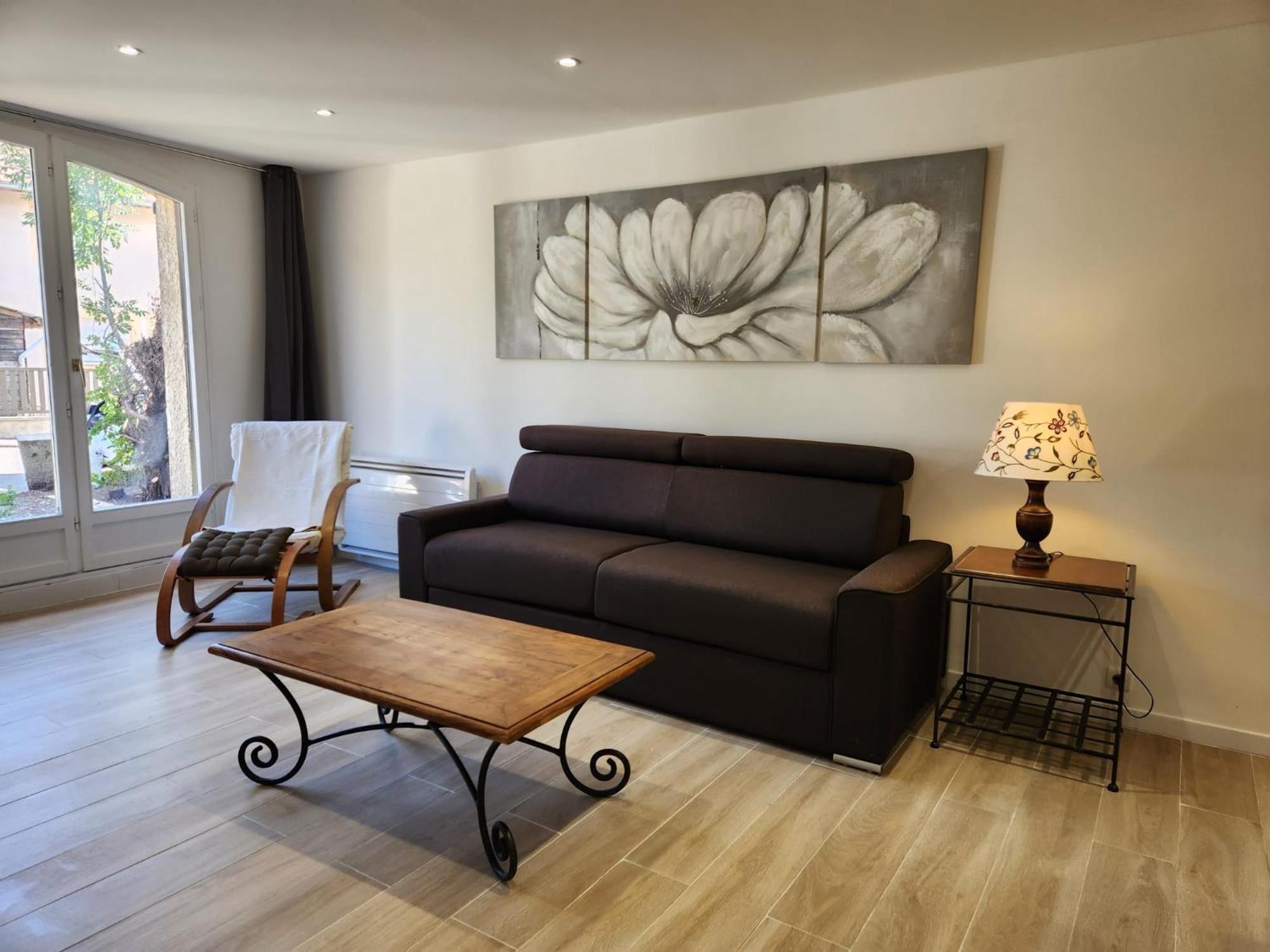 Appartement T3 Avec Jardin Proche Village 생-보네-앤-샹소 외부 사진