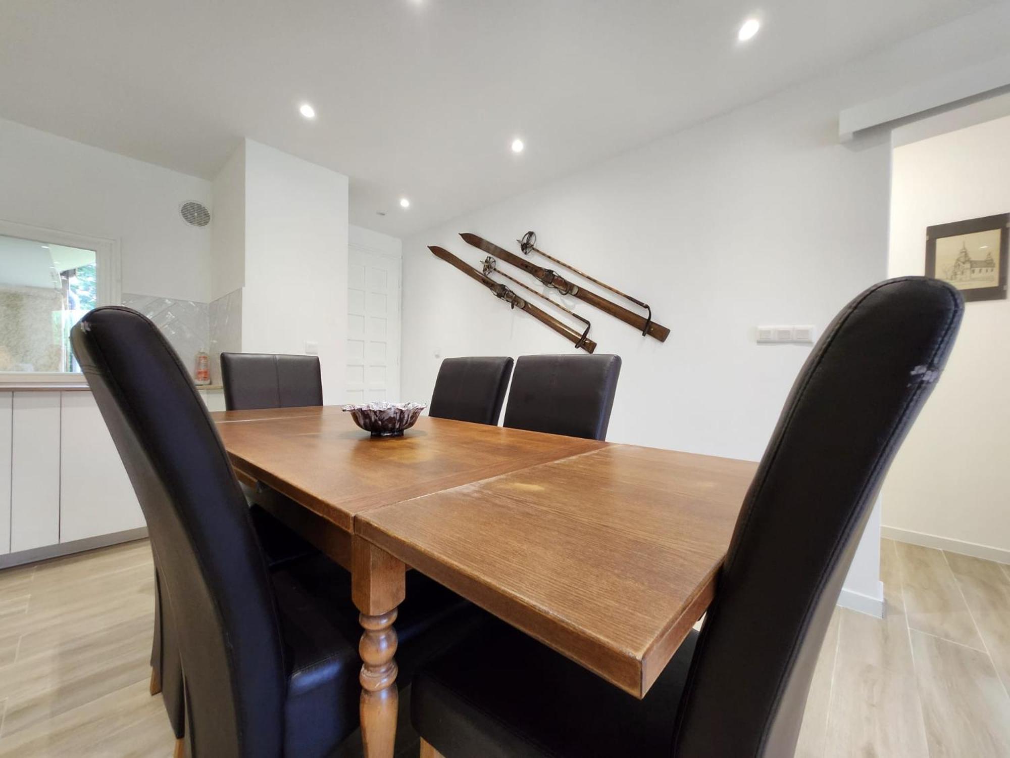 Appartement T3 Avec Jardin Proche Village 생-보네-앤-샹소 외부 사진