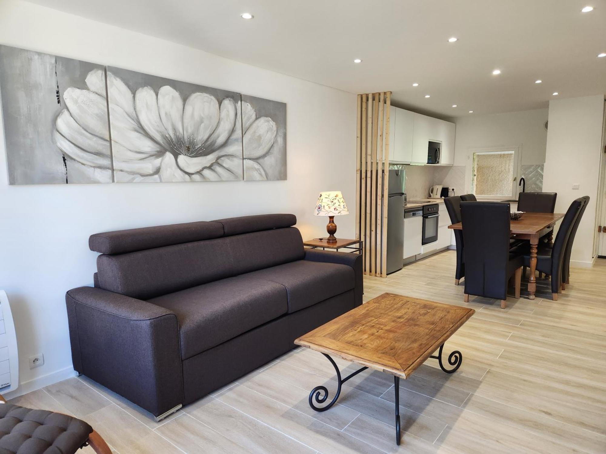 Appartement T3 Avec Jardin Proche Village 생-보네-앤-샹소 외부 사진